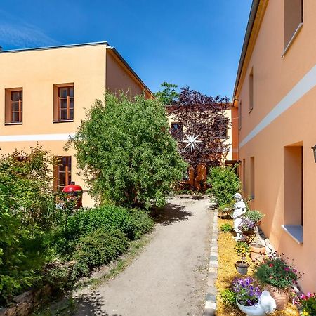 Idyllisches Haus Mitten In Berlin Kültér fotó